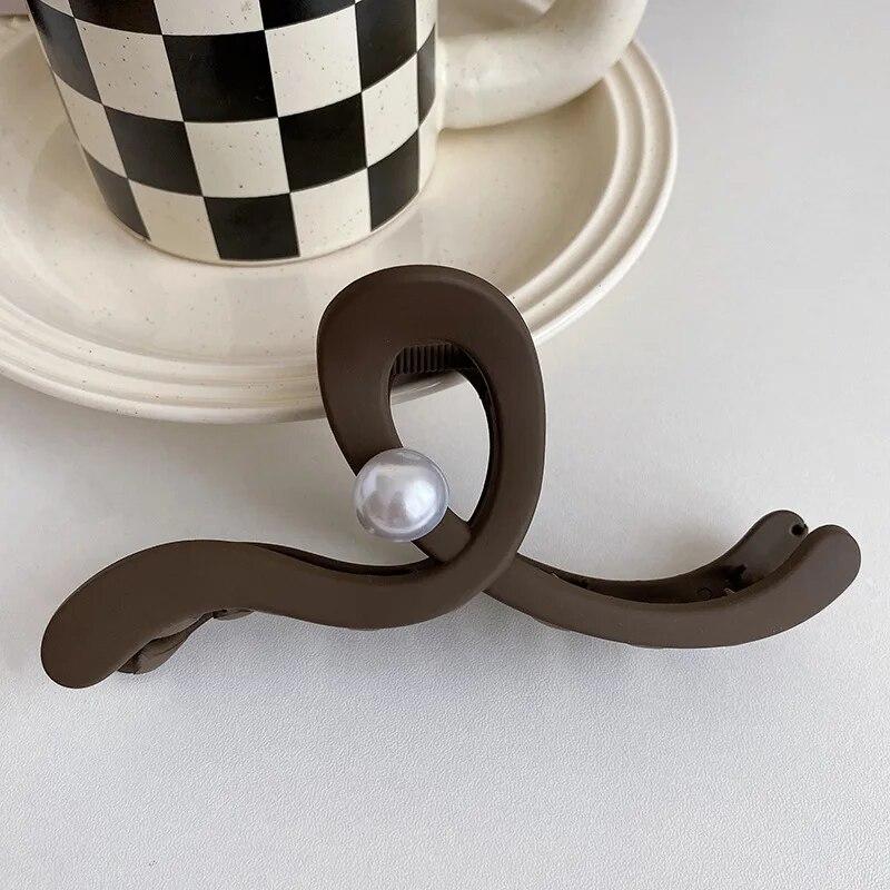 Pinces à cheveux vintage à motif géométrique creux, style crabe et requin, accessoires pour cheveux de fête pour femmes