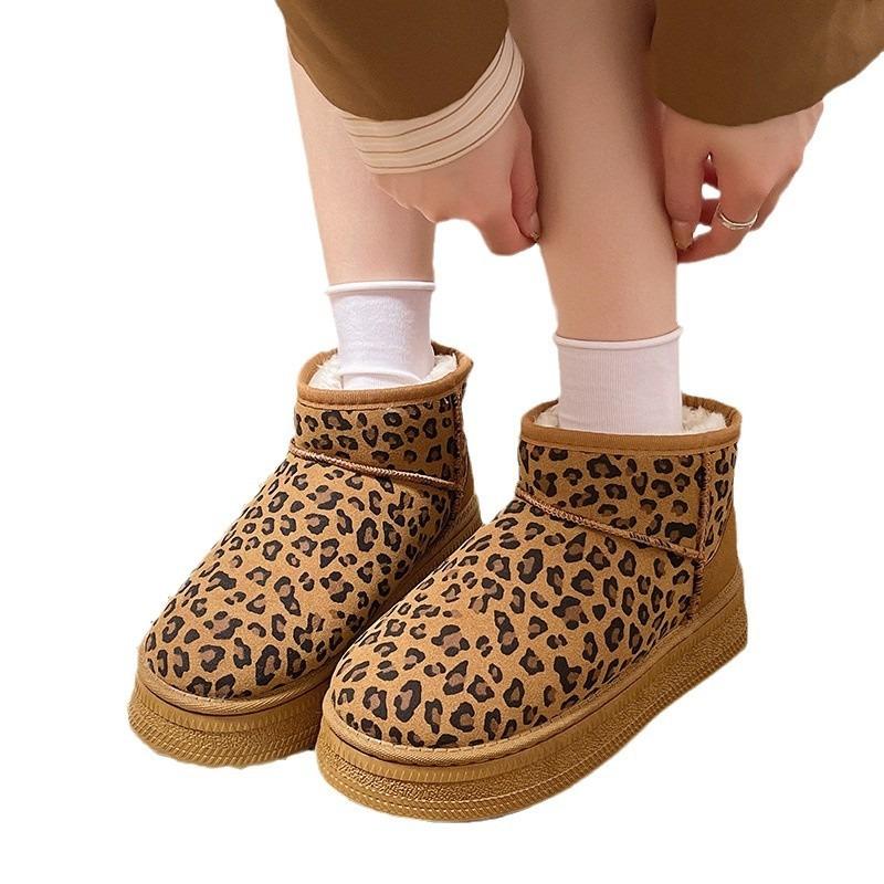 Autumn and Winter New Warm Cotton Shoes Leopard Print Women's Cotton Boots Piled Thickened Warm Heightening Boots Women