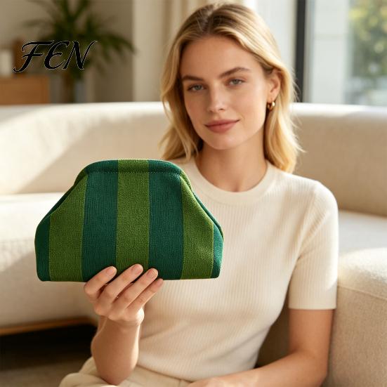 Portable Clutch Purse Woven Striped for Woman, Large Capacity Cosmetic Pouch, Pouch Knit Dumpling Bag, Kiss Lock Handbag Evening, Party Travel Makeup