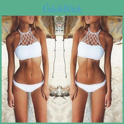 Stroje kąpielowe – Bikini