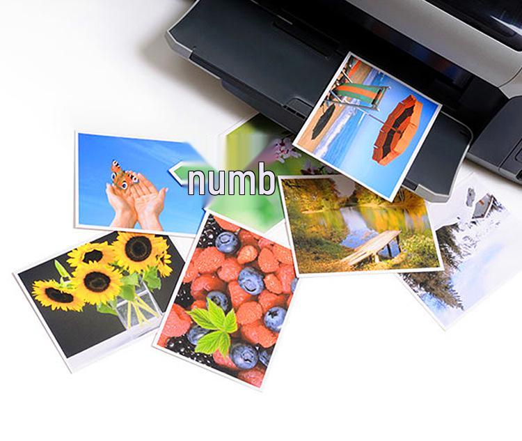 Papier fotograficzny Comet A4 jednostronny błyszczący do druku atramentowego: Dostępne w gramaturach 115g, 135g, 160g, 200g, 260g.