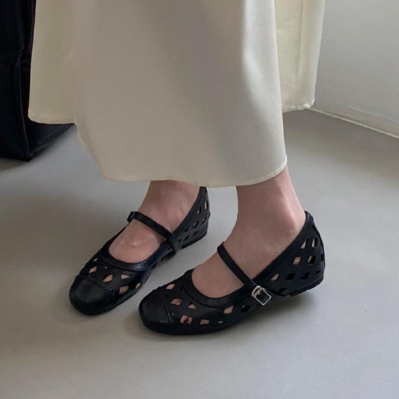 Fashion Fashion Round Toe Buckle Ballet Flats Women Comfortable Shallow Hollow Mary Jane Shoes Concise Non-Slip Brand Designer Shoes