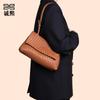 Lätt lyxig high-end känsla nischad axelväska under armen damväska modehandväska vävd väska trendig mångsidig axelväska