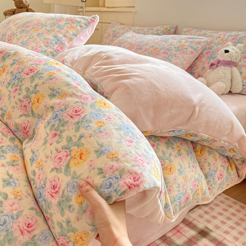 Thickened Milk Fleece Four-Piece Set, Coral Fleece Bed Sheet Quilt Cover, Fleece Three-Piece Set, Bedding.