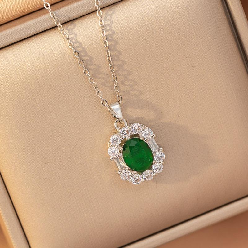 [Titanium Steel] Necklace Women's Copper Micro-inlaid Electroplating Advanced Sense Delicate Clavicle Chain Jewelry