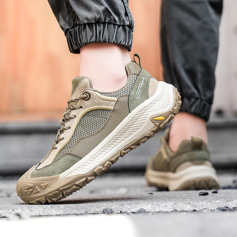 Fashionable, Slip Resistant, Wear-resistant Anti-collision Breathable Outdoor Hiking  Mountaineering Fashionable Casual Shoes
