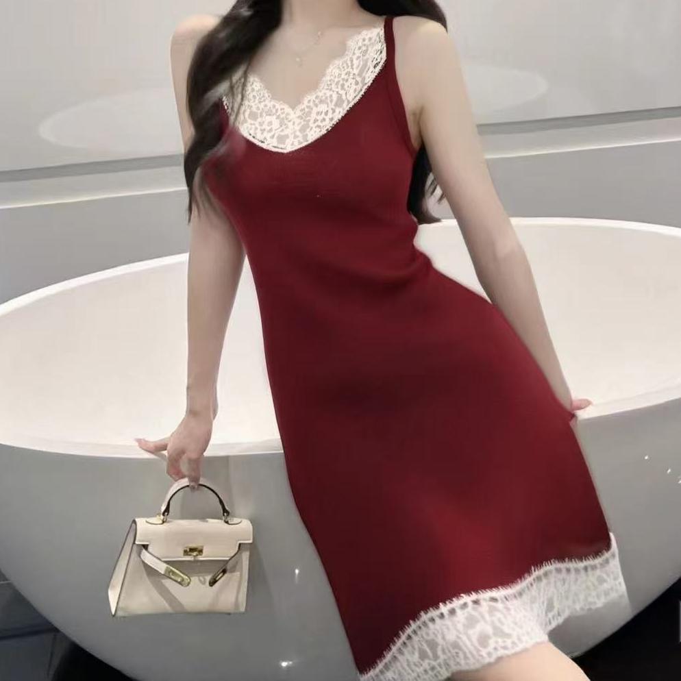 Lace Patchwork V-Neck Spaghetti Strap Slimming Bodycon Dress - Women's Summer Style