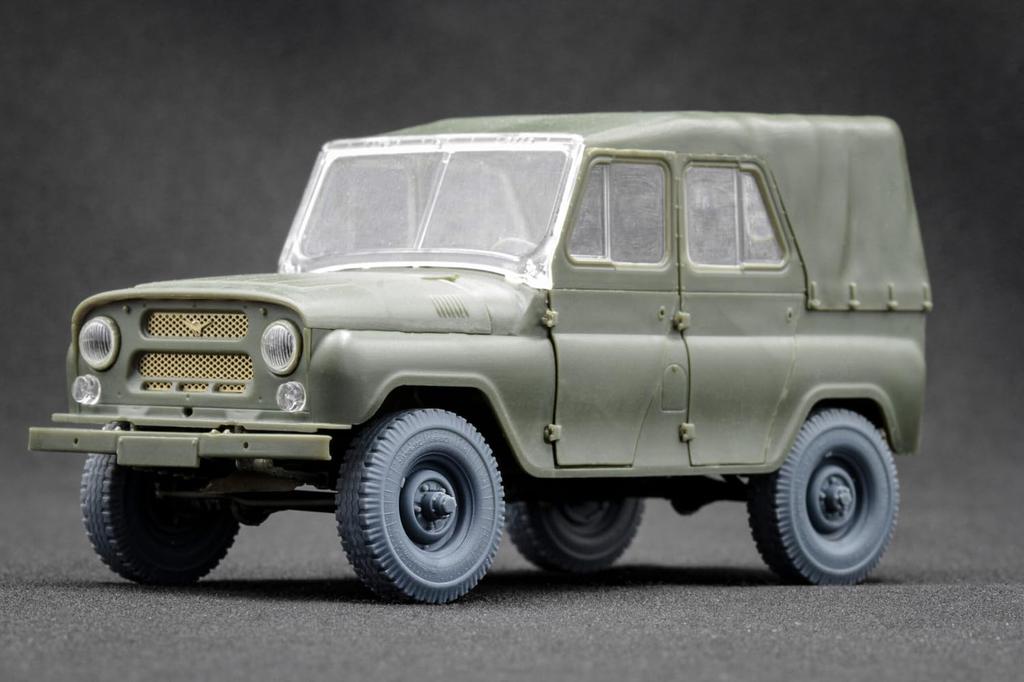 Wheel Set Plastic Model Parts SCXWM35007 Scale-X 1/35 UAZ-469 (5 pieces) (for Trumpeter) (Military Vehicle)