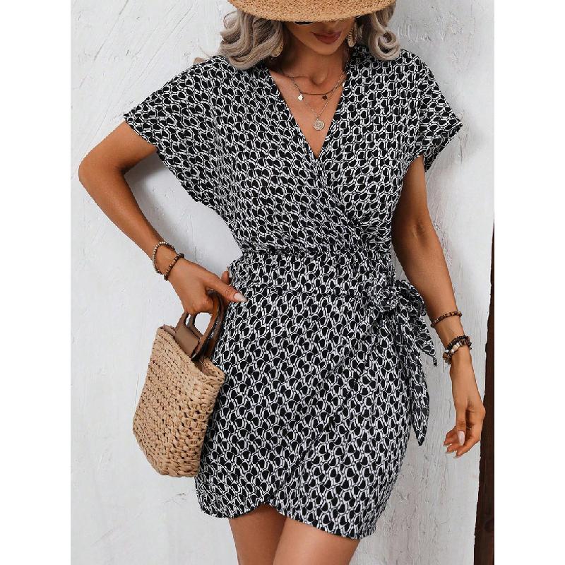 Women's Fashion Spring/Summer 2026 New Printed Short-Sleeve Dress Beach High-Waisted Batwing Sleeve Wrap Dress
