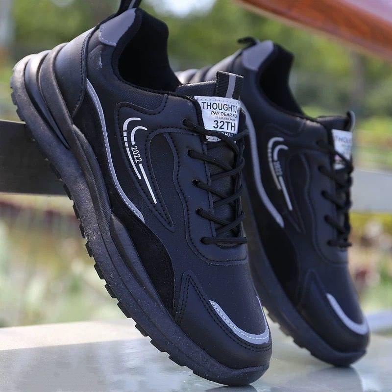 New Men's Shoes Casual Sports Shoes Waterproof Leather Surface Non-slip Wear-resistant Lightweight Running Shoes Fashion Men's Shoes