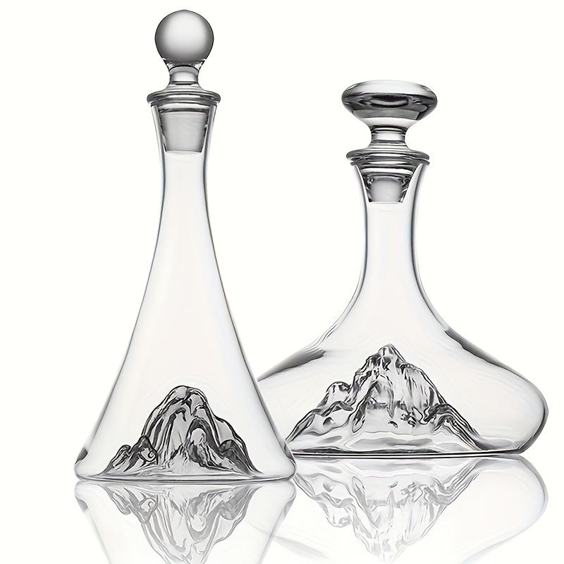 Handcrafted Wine Decanter Featuring an Ice Mountain Motif, Perfect for Aerating Red Wine Without The Need for Electricity