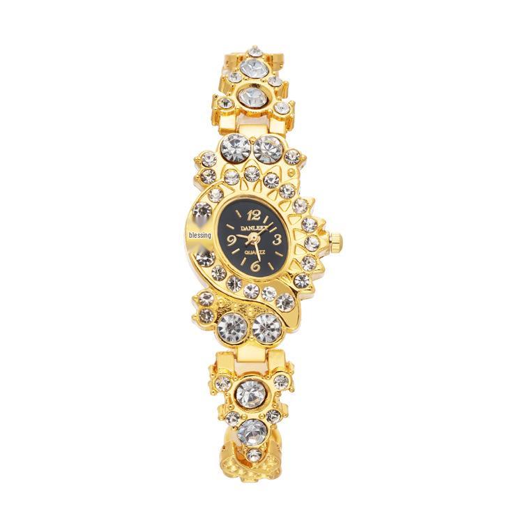 Diamond-Studded Women's Fashion Quartz Bracelet Watch
