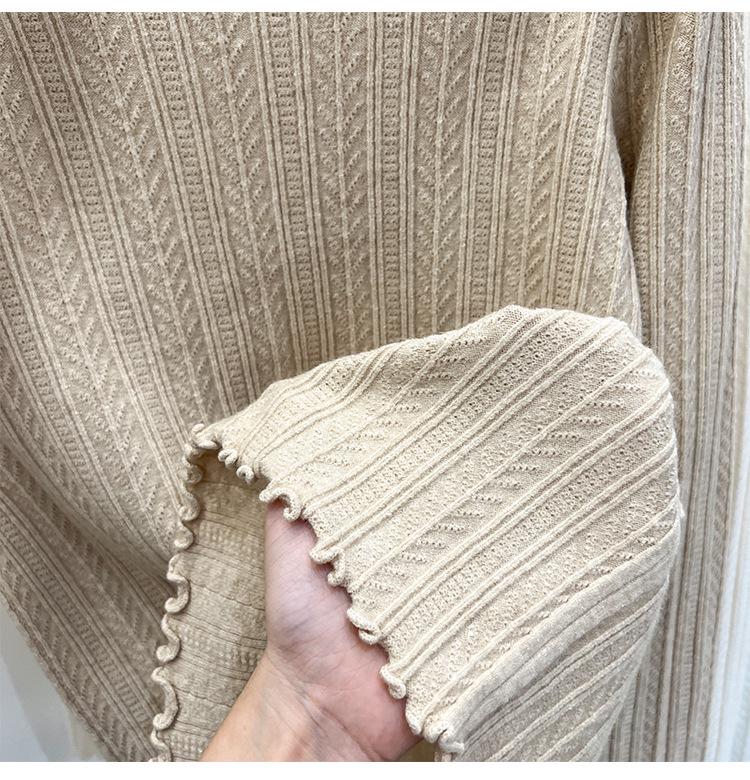 Women's White Half Turtleneck Knitted Sweater with Wheat and Wood Ear Detailing - Perfect for Spring, Autumn, and Winter Layers