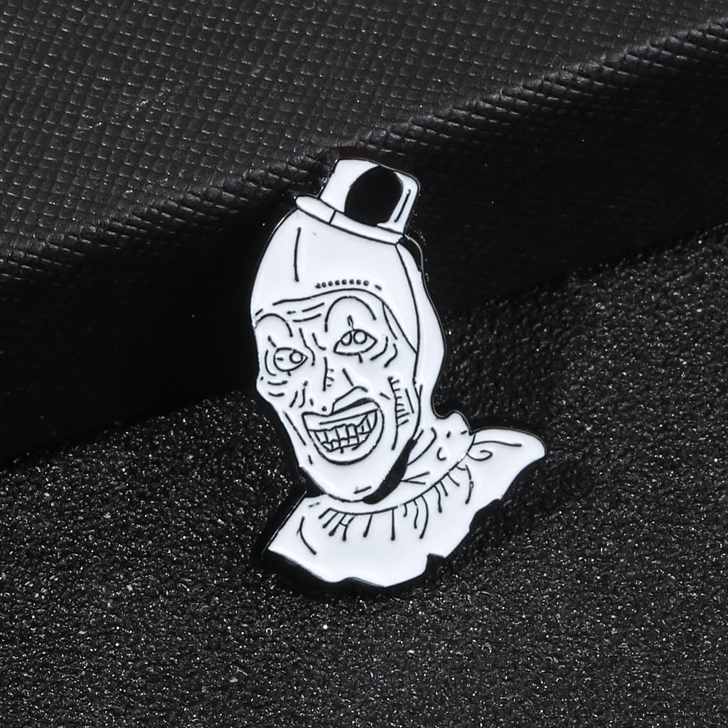 Horrorfilme Terrifier Clown 3 Brosche Filmcharaktere Metallabzeichen Für Damen Herren Rucksack Kleidung Accessoires Schmuck Geschenke