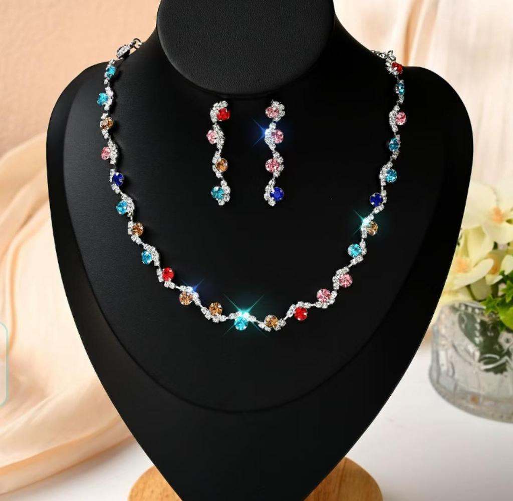 Sparkling Diamond Bridal Necklace & Earrings Set for Wedding and Evening Dress