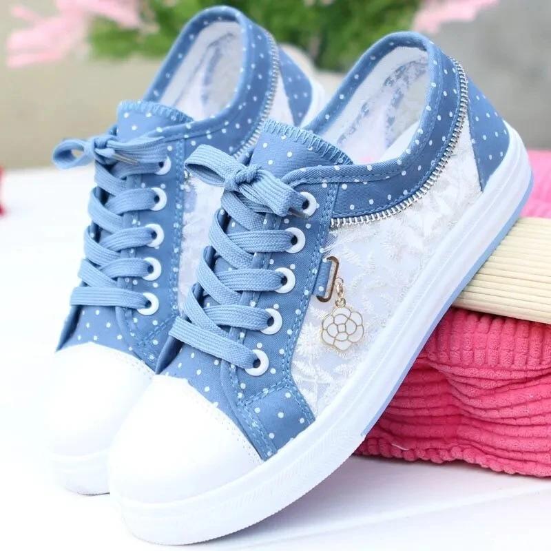Fashion Girls Blue Canvas Shoes Lace up Women Flat Shoes Summer Mesh Women Sneakers Comfort Female Casual Footwear Flowers Ladies Shoes