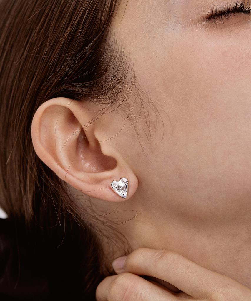 Tatiana Vary Cubic Chips Heart Earring Ec1924