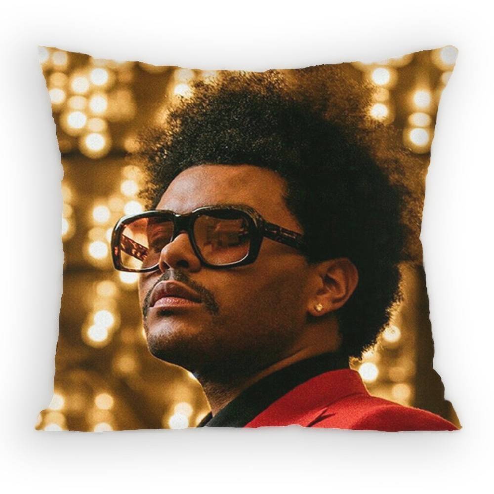 The WWeeknd XO Singer Pillow Case Antidustmite Pillowcase Invisible Zipper Silky Short Plush Sofa Cushion Cover
