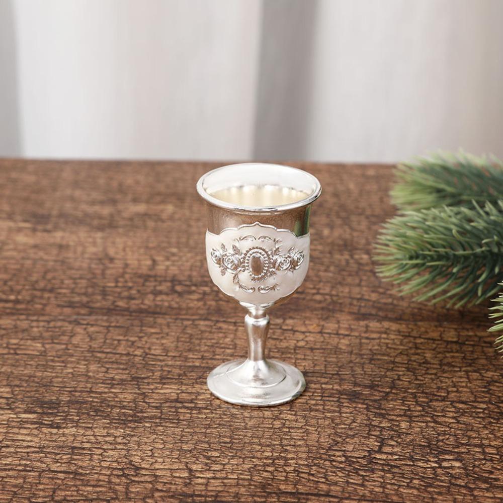 Creative Gold Vintage Wine Glasses Metal Drinkware White Wine Cup European-style Tableware Accessories Cocktail Cup Home Party