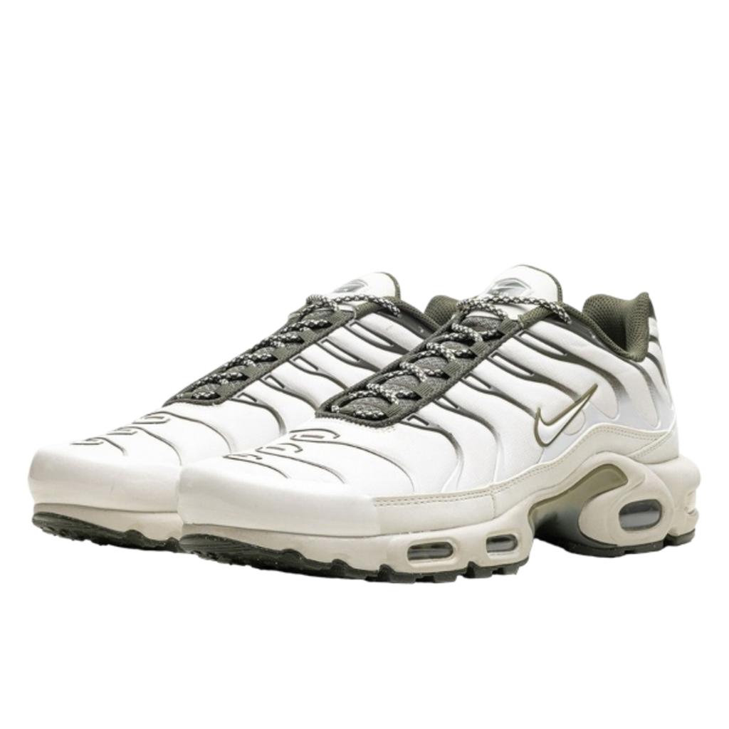 Nike Air Max Plus Light Bone