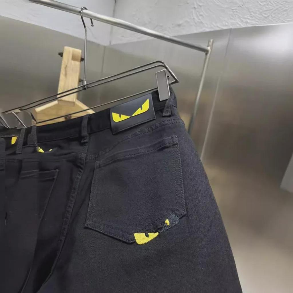 Retro Black Elastic Slim Fit Men's Jeans - Trendy Youth Style