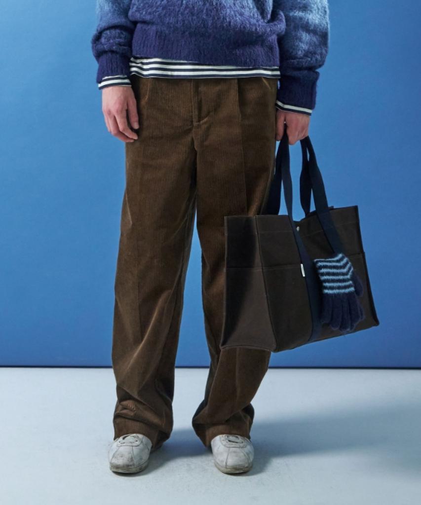 MOONSUN M.C Unisex, Corduroy Chino Pants / Brown