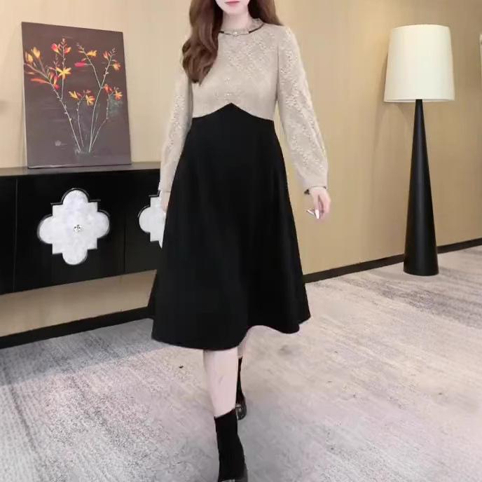 Luxury Lace Jacquard Long-Sleeve Dress for Middle-Aged Women - Autumn/Winter Collection