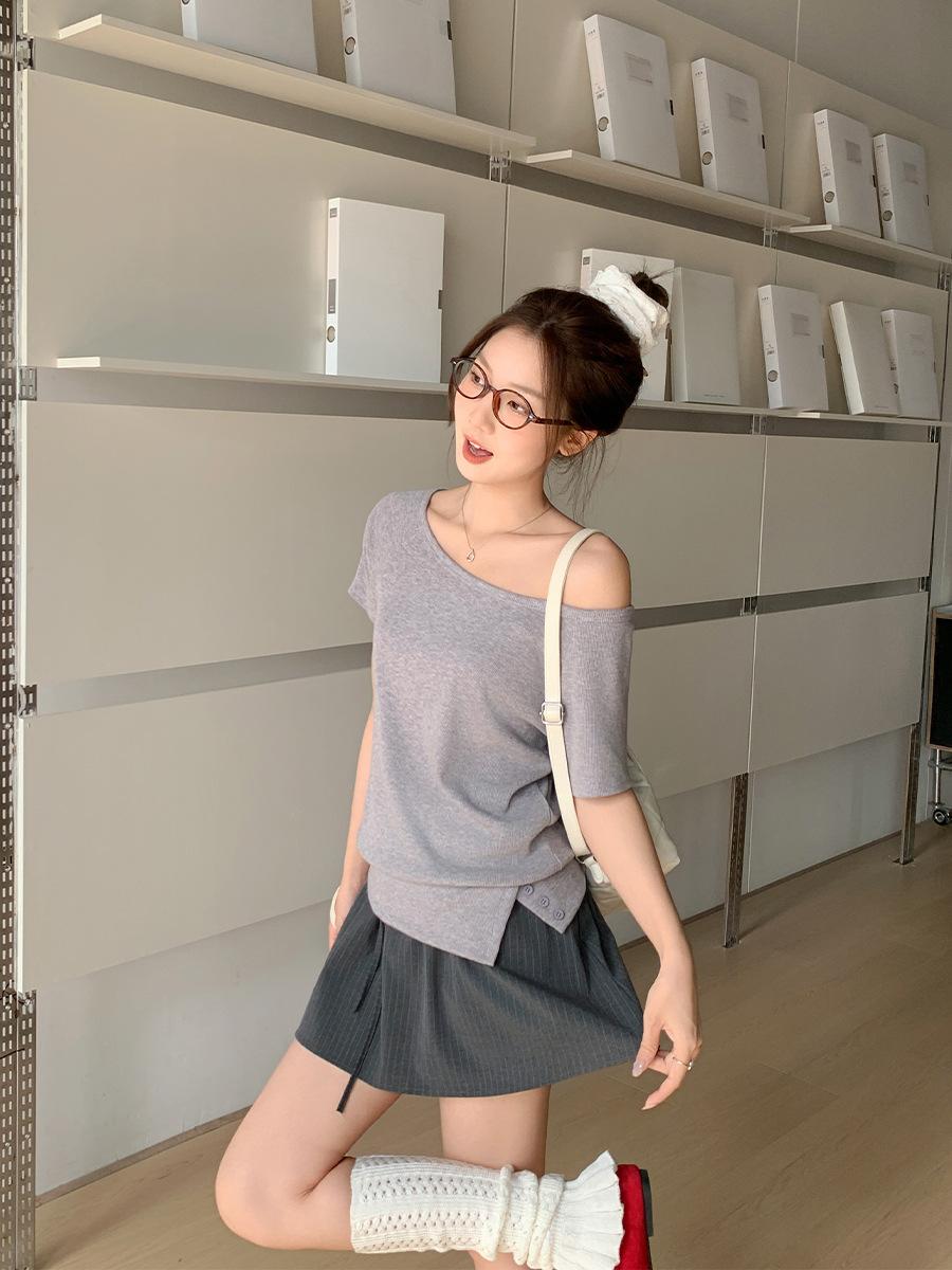 

Lazy and relaxed slant neck off-shoulder short-sleeved women s summer new gray casual loose temperament T-shirt top S