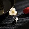 Women's Light Luxury Design Versatile Flower Brooch Elegant Fashion Niche Design Sense Brooch Daily Accessories
