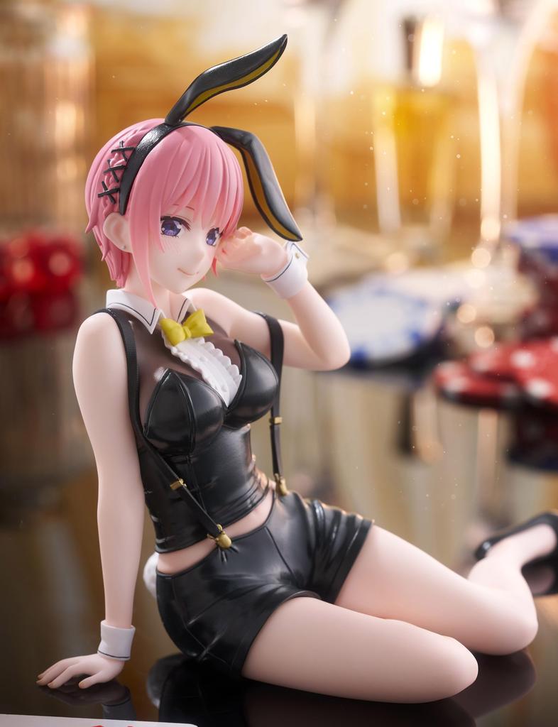 Taito The Quintessential Quintuplets Desktop Cute Figure Nakano Ichika (Bunny Ver.)