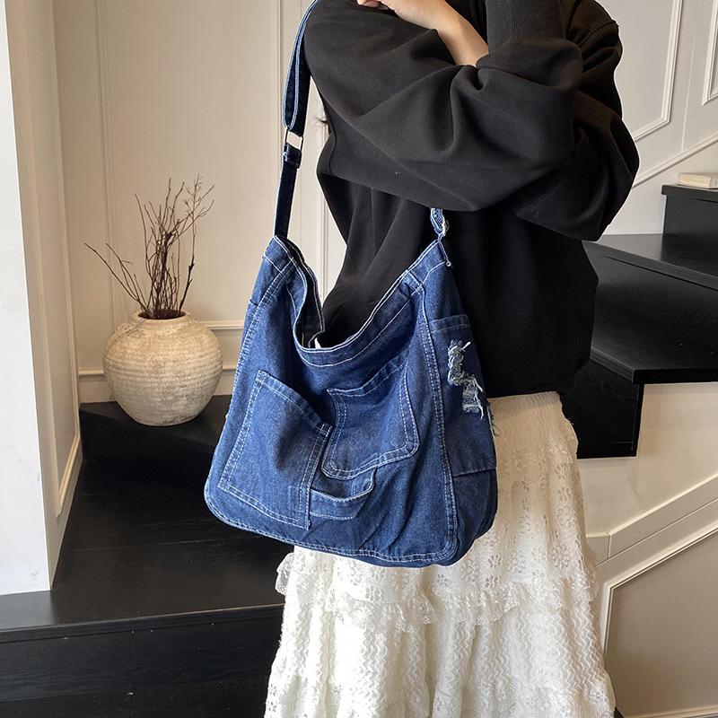 Casual Versatile Women's Denim Shoulder Bags Large Capacity Commuter Ladies Crossbody Bag Pocket Dsign Female Handbags Tote