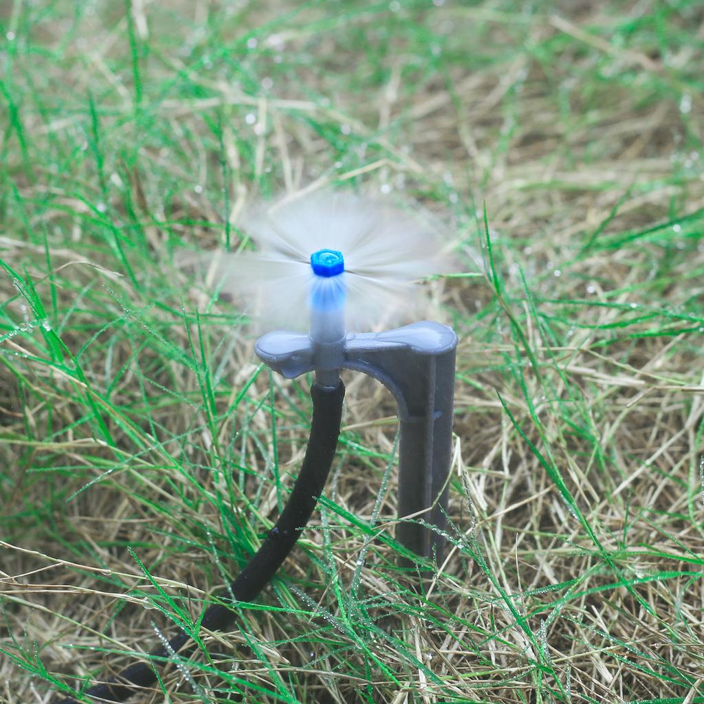 100Pcs Refraction Nozzle Garden Greenhouse Drip Irrigation Water Pipe Sprinkler Threaded Barbed Atomized Sprayer Watering Nozzle