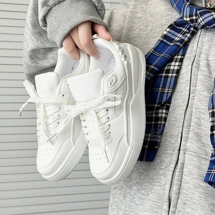 Sports and leisure running models, spring new Hong Kong style ins tide retro thick-soled low-top board shoes