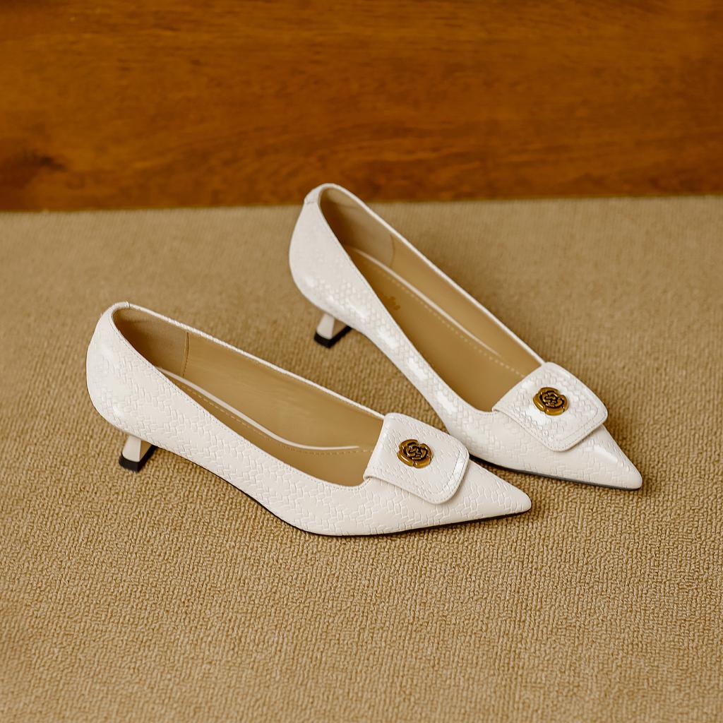 Lady style elegant temperament high heels women's autumn new kitten heel not tired feet pointed head shallow mouth commuting single shoes