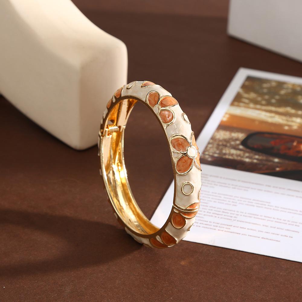DIEZI Bohemian Sweet Enamel Flower Wide Bangles For Women Men Exaggerated Fashion Gold Color Bangles Bracelets Gift Jewelry