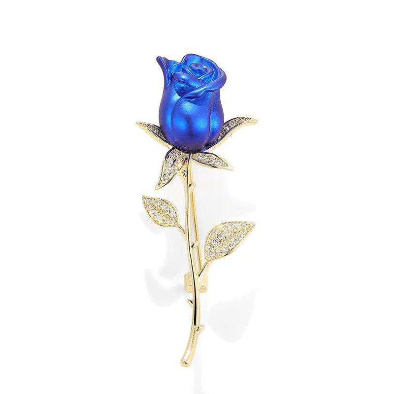 Broche et épingle Rose Rouge Premium avec Accent Floral Bleu pour Manteaux et Robes