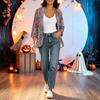 Women's Lightweight Loose Fit Vintage Floral Print Three-Quarter Sleeve Cardigan for Casual Daily Wear