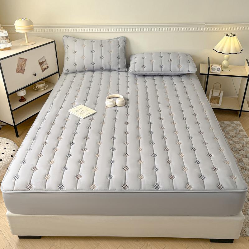 New Mattress Single-piece Padded Thickened Four-season Universal Model Non-slip and Anti-dirty Fixed Simmons Mattress Protective Cover