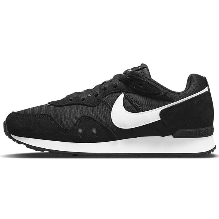 

Новые женские кроссовки Nike Venture Runner Wide Черные Белые DM8454-001