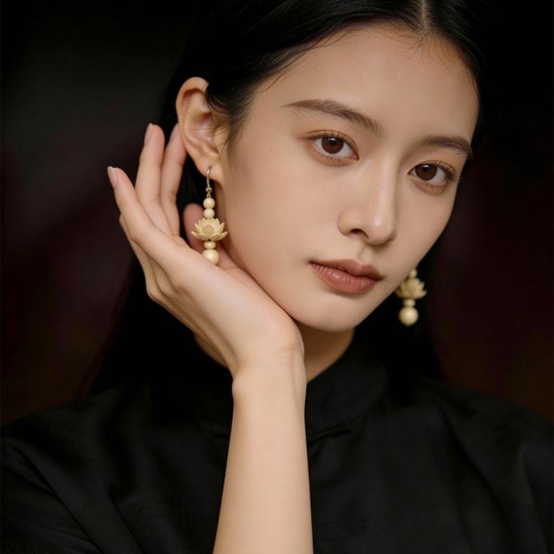 Elegant Wood And Alloy Florals Earrings Handmade Dangling Earrings For Daily Wear Or Special Occasions