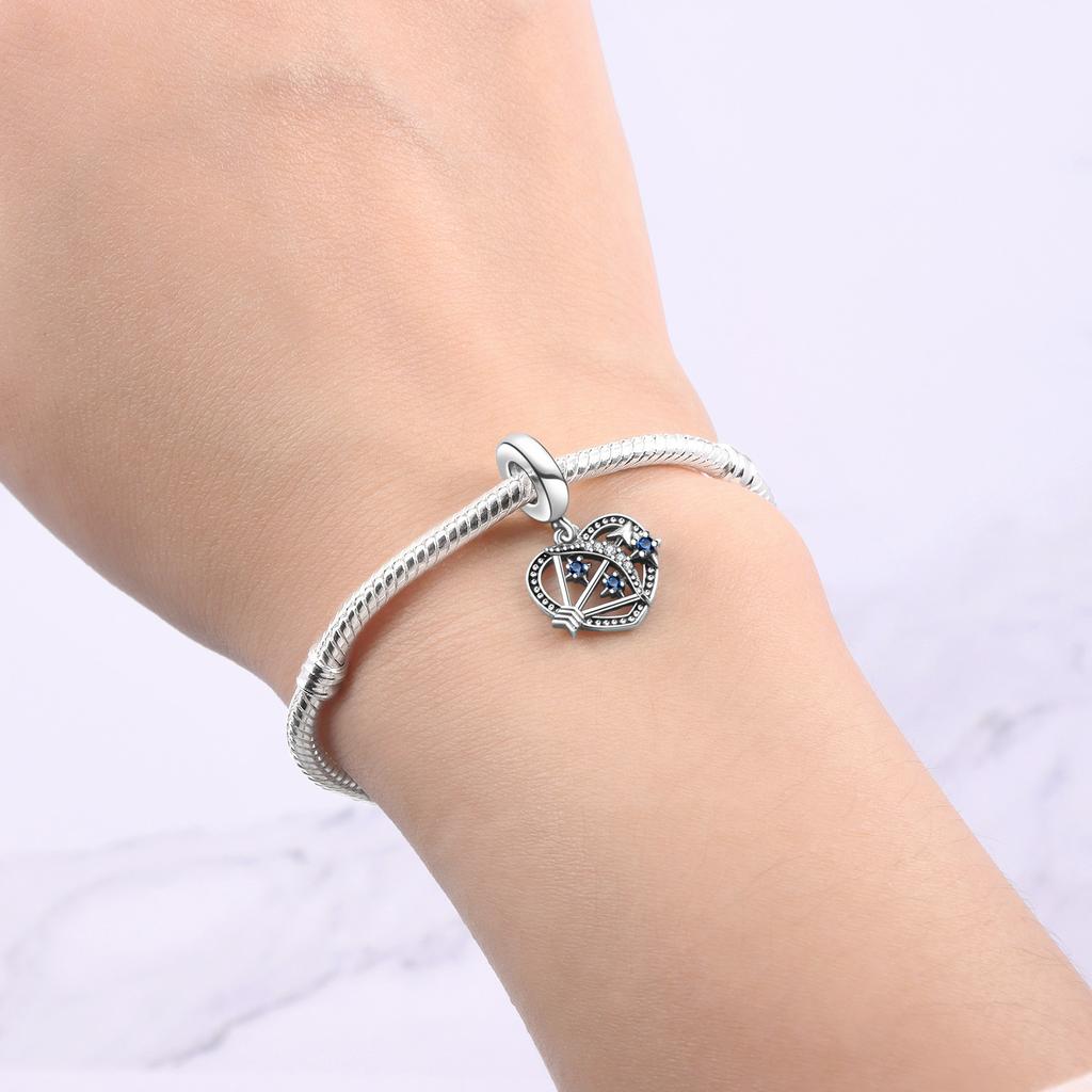 Cobre Calado Amor Lazo Flecha Colgantes Originales Pulsera Amuletos Encajan Joyería Fiesta Cuentas Diy Fino Regalo Accesorio