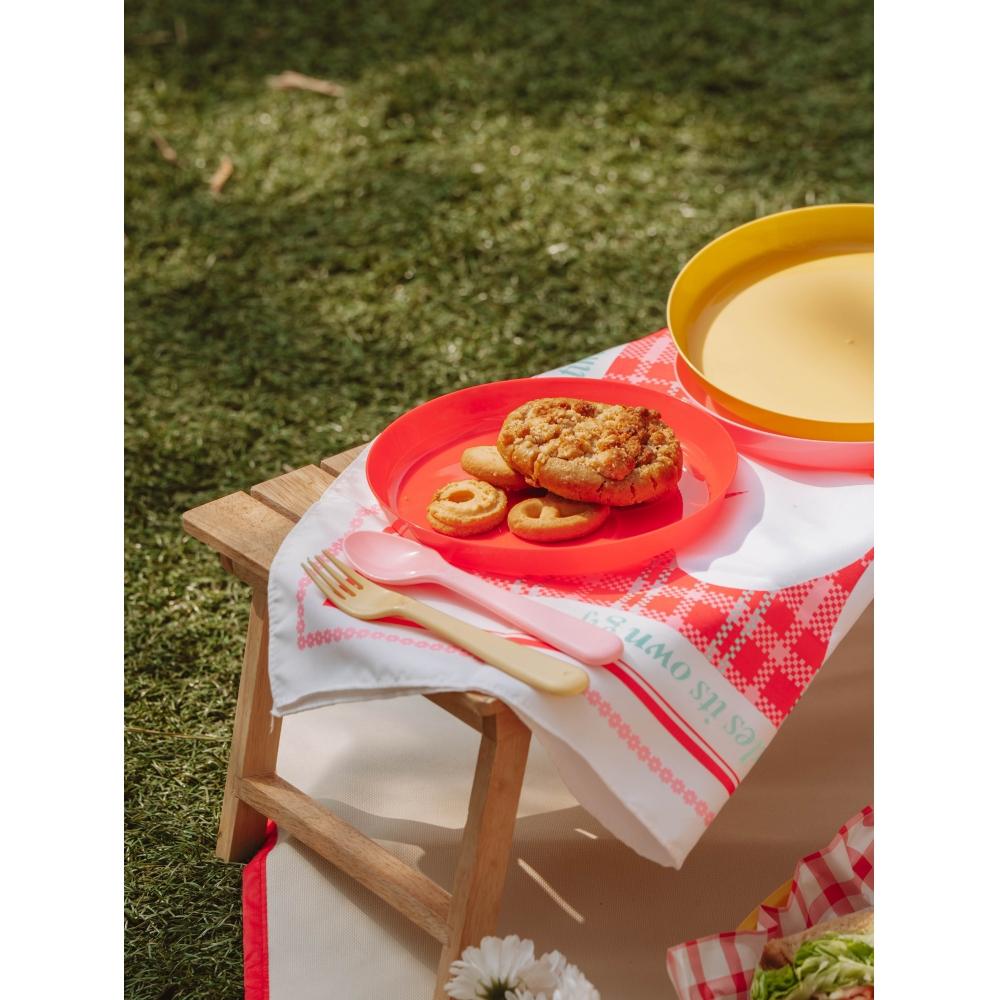 

Daiso Picnic Handkerchief