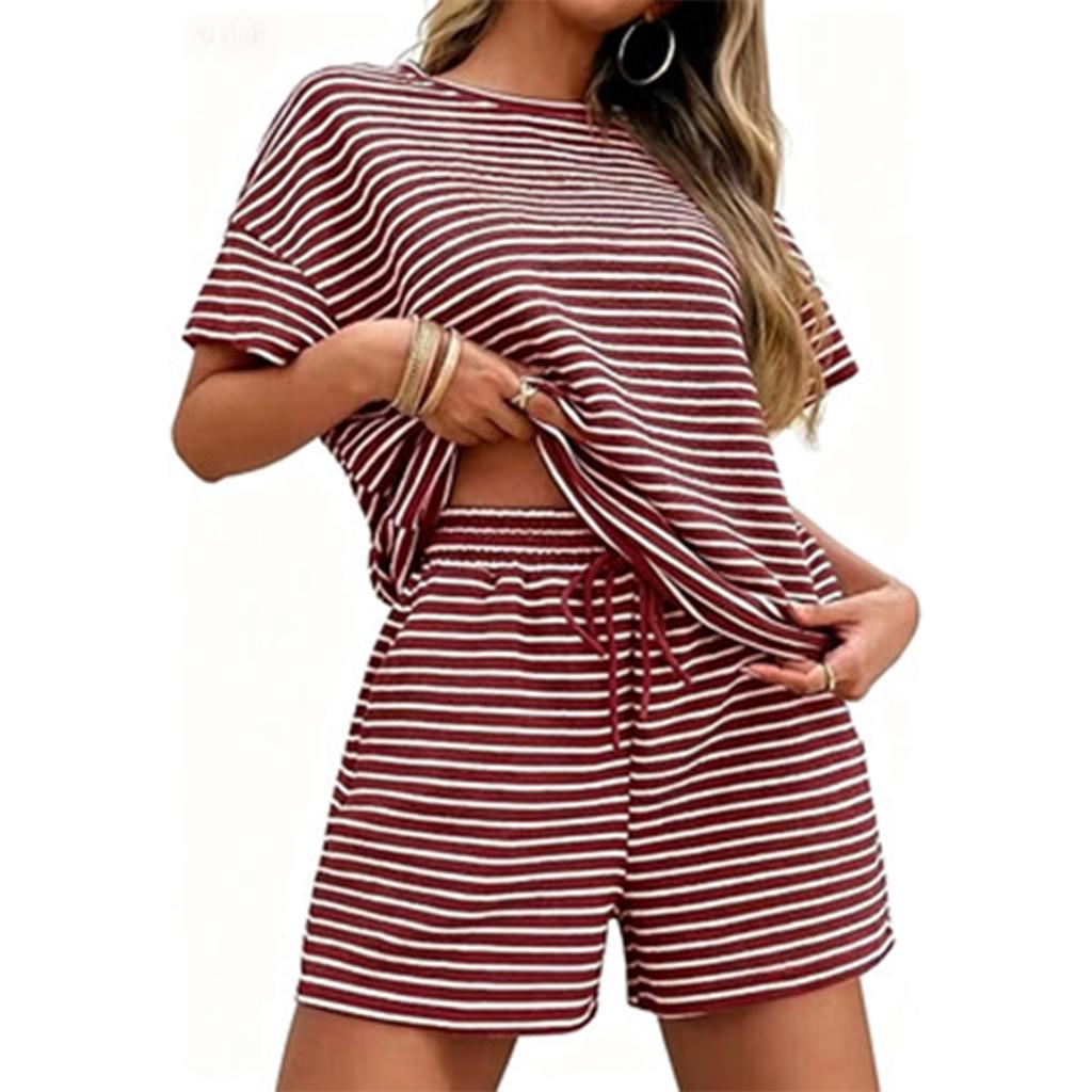 Women's 2-Piece Short Sleeve Top and Shorts Set Casual Fashion Outfit
