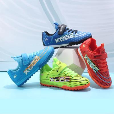 Spor için özel ayakkabılar – Kramponlar