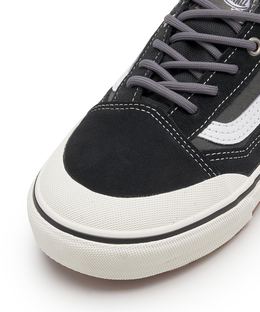 Vans Mte Old School Waterproof - Black:Pewter:White / Vn000Cvnbh41