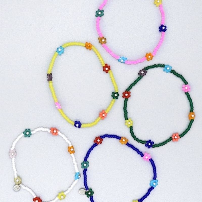 BONBEAU Flower Crush Multi-color Beads Bracelet Smile Charm Multi-color Flower Bead Bracelet