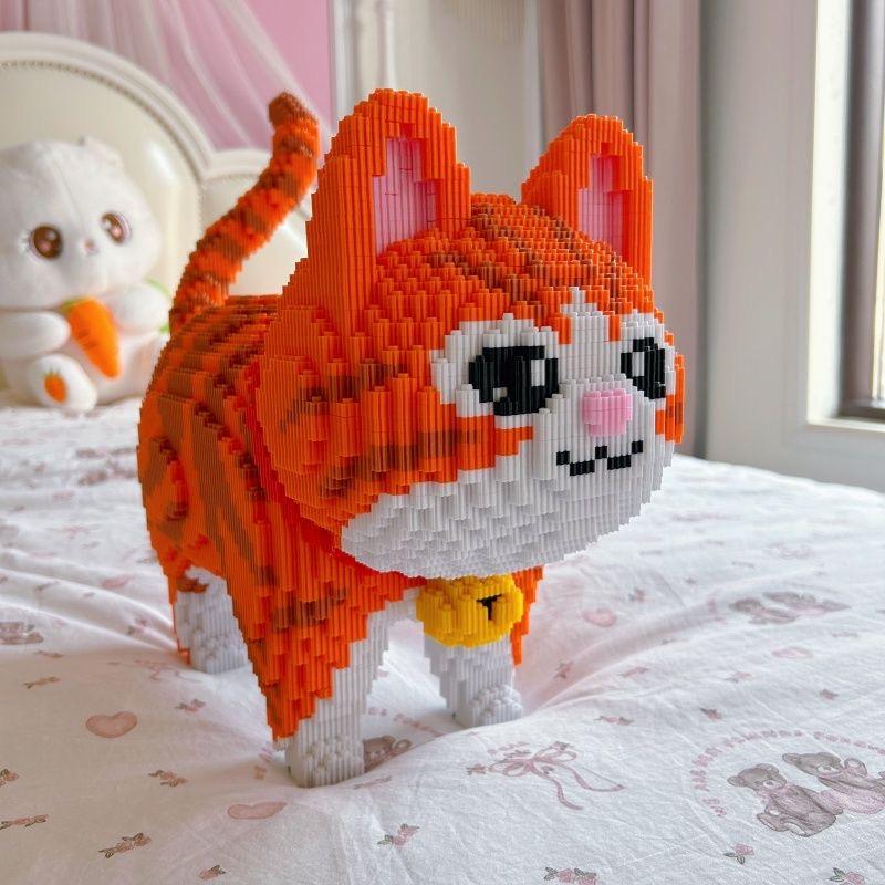 2025 New 10000+pcs Orange Cat Building Blocks Toy Desktop Decoration Children's Adult Toys Birthday Gift Creative Collection