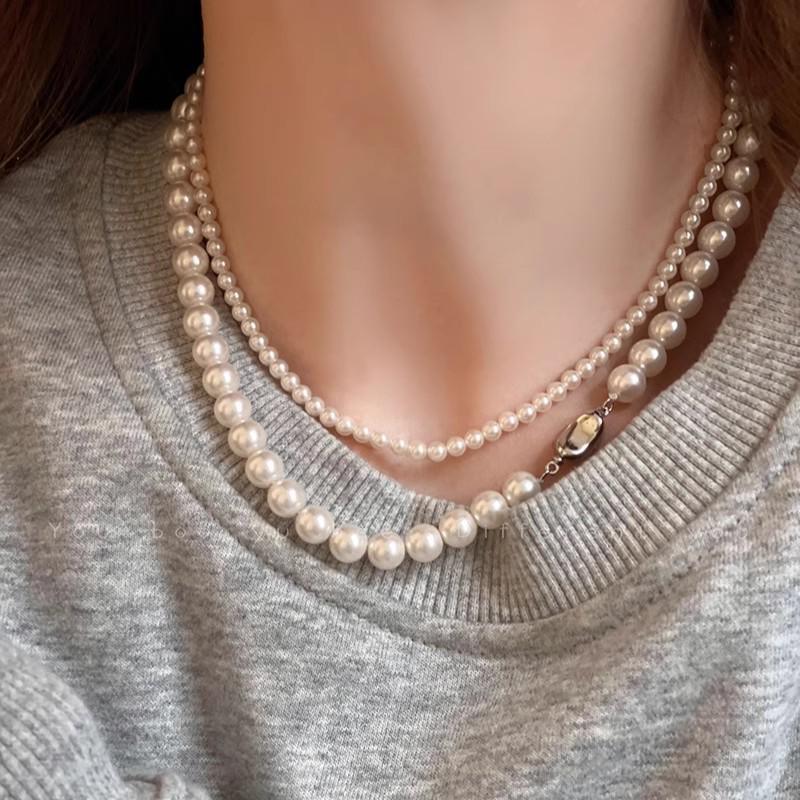 Elegant 2025 Baroque Pearl Clavicle Necklace for Women