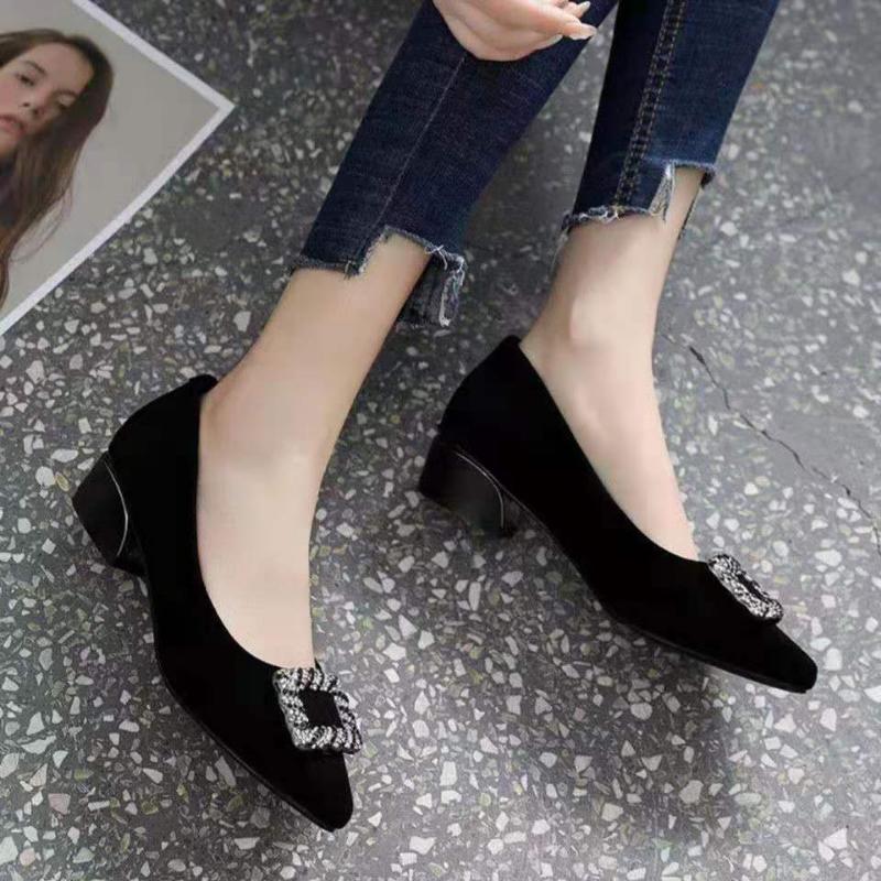 Dámské boty na nízkém podpatku Elegantní dámské kancelářské boty Špičaté boty Dámské sandály