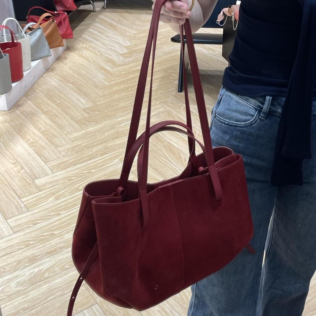 Premium Cowhide Women's Tote - 2025 Autumn/Winter Fashion, Versatile Handbag and Shoulder Bag